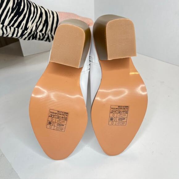 Sleek New Sz 7.5 White Cowboy Boots Ready to Ride. - Picture 10 of 12